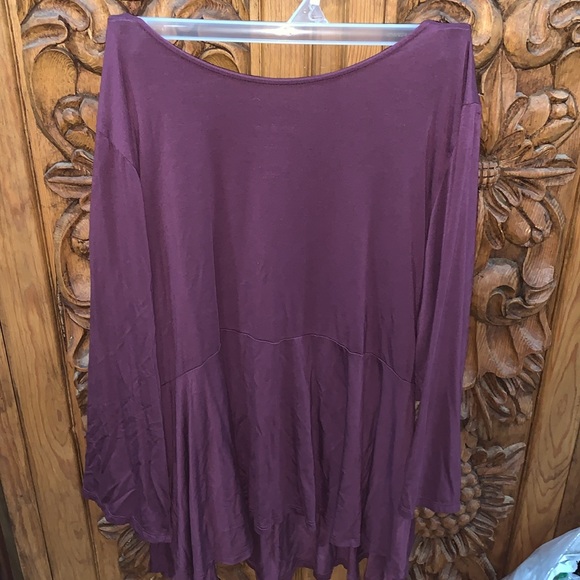 EUC Torrid size 4 super soft knit blouse in purple - Picture 3 of 3
